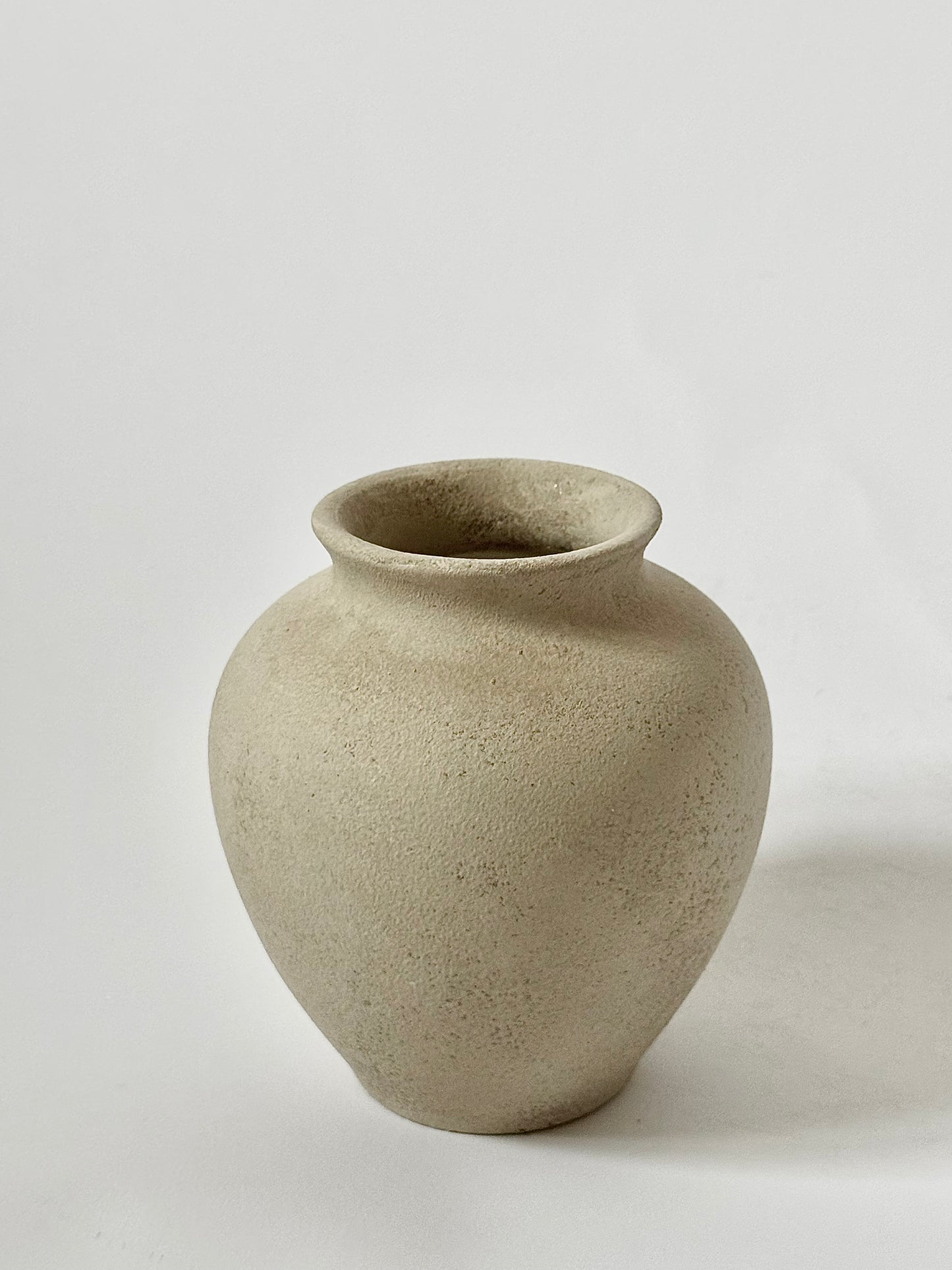 Up-Cycled | Classic Neutral Rounded Urns