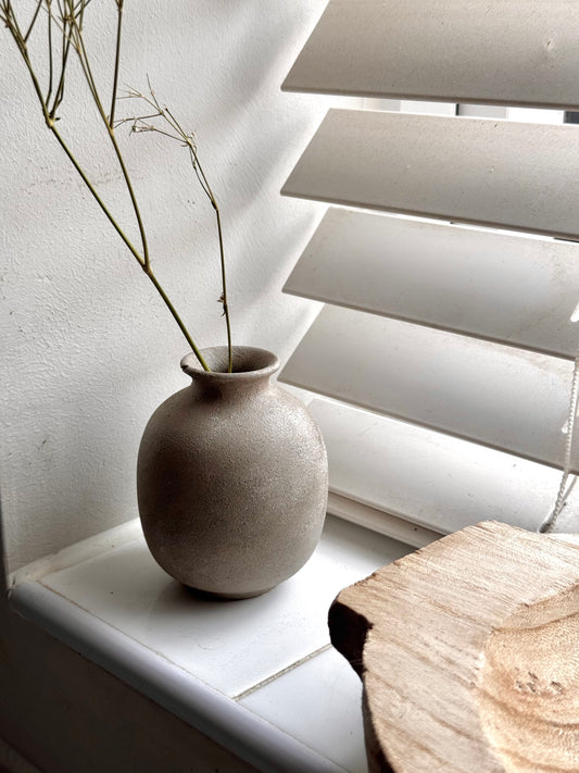Up-cycled  |  small light beige stone-effect vase