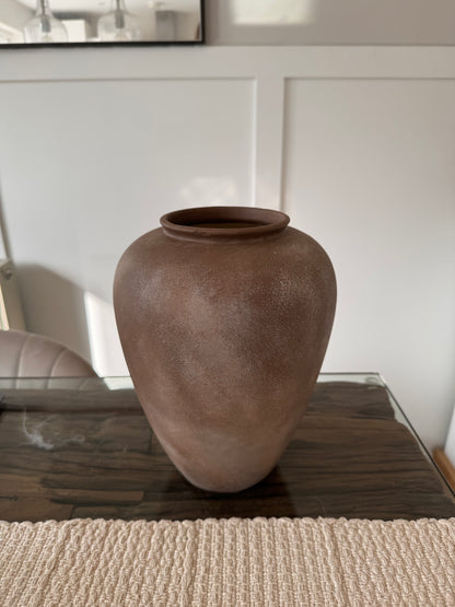 Up-cycled  |  WATERTIGHT warm beige earthy clay-like urn