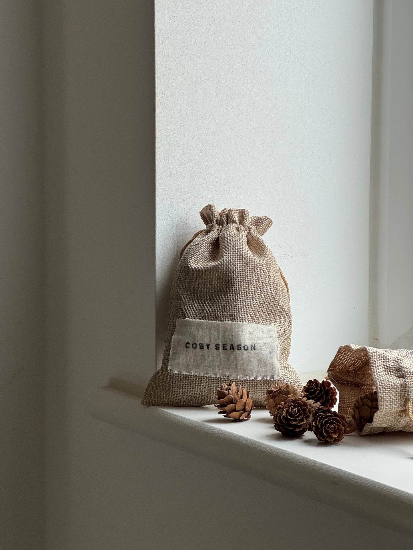 'Cosy Season' Pinecone Pouch