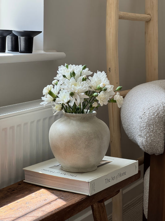 Up-cycled  |  WATERTIGHT light beige stone-effect rounded vase