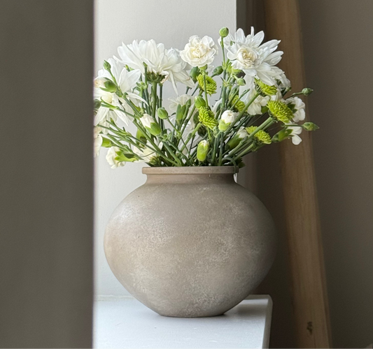 Up-cycled  |  WATERTIGHT cool beige rounded vase