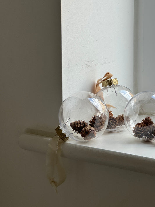 Neutral pinecone bauble SET OF 3