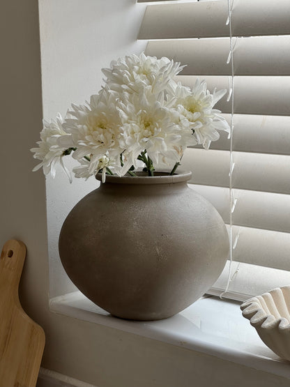 Up-cycled  |  WATERTIGHT cool beige rounded vase