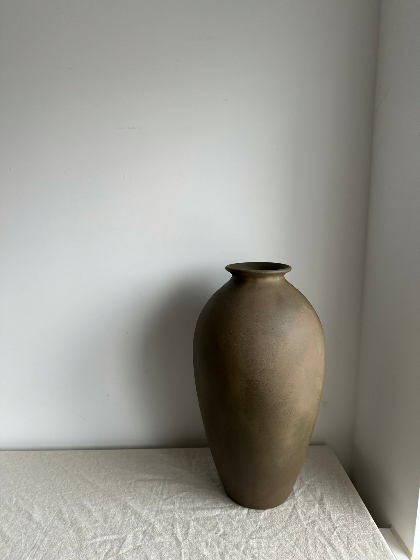 EARTH  |  Large earthy brown urn style vase