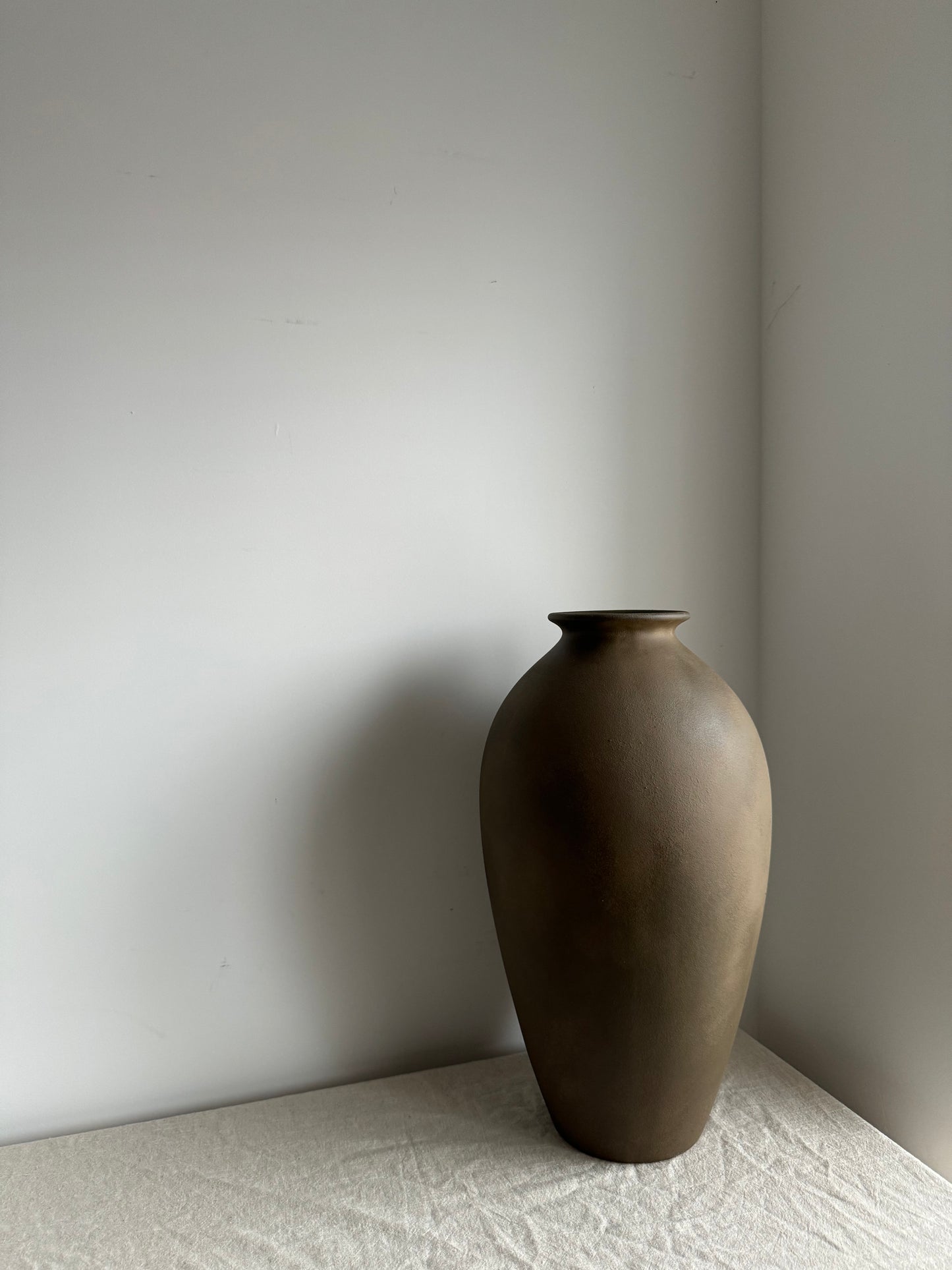 EARTH  |  Large earthy brown urn style vase