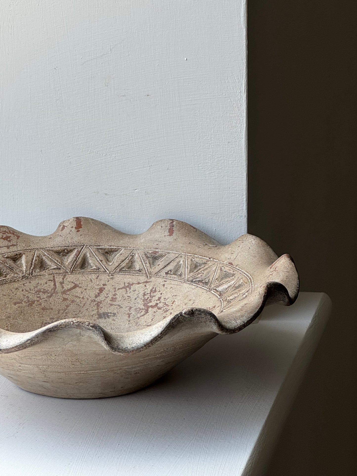 Ancient Style Wave Bowl