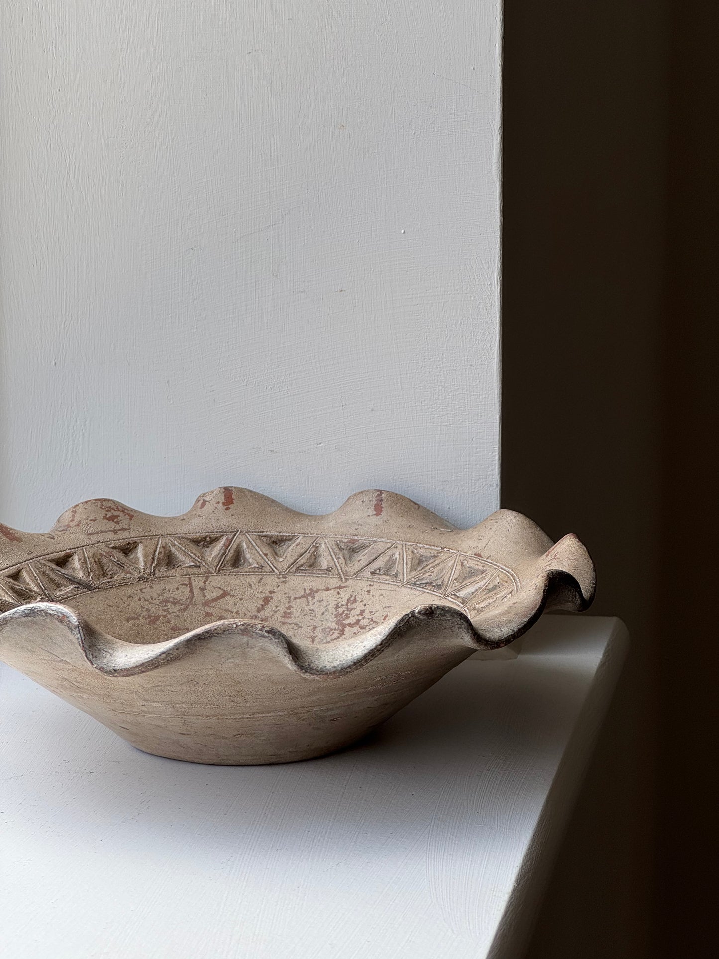 Ancient Style Wave Bowl