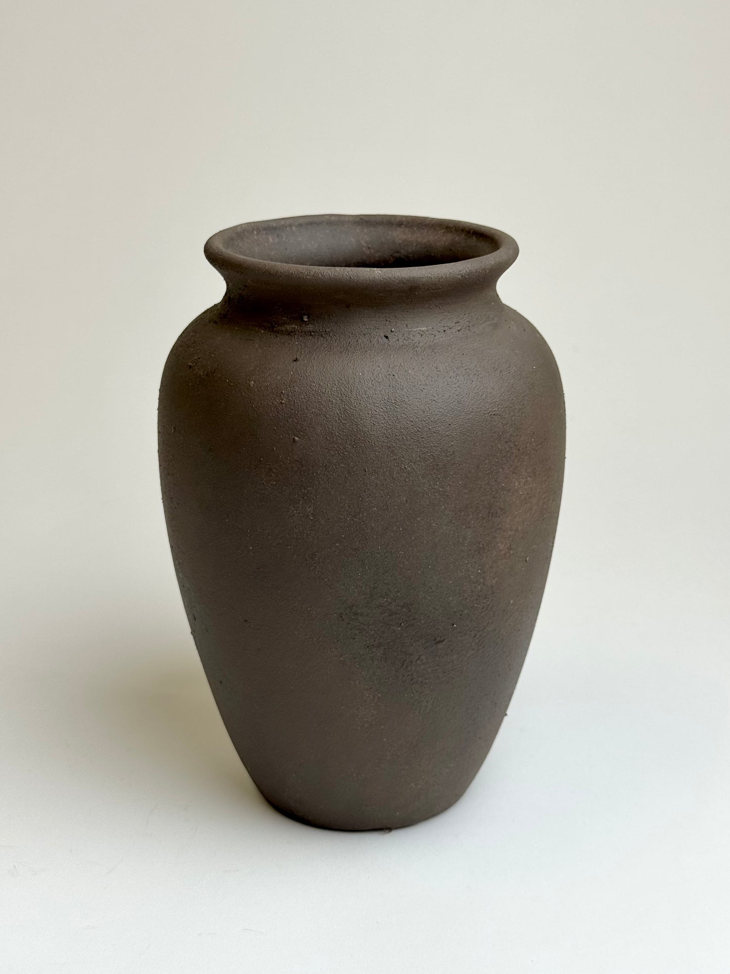 Up-cycled  |  Dark earthy brown urn
