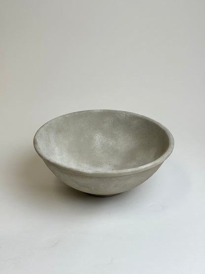 Up-cycled  |   Stone effect round decorative French-style bowl