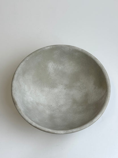 Up-cycled  |   Stone effect round decorative French-style bowl