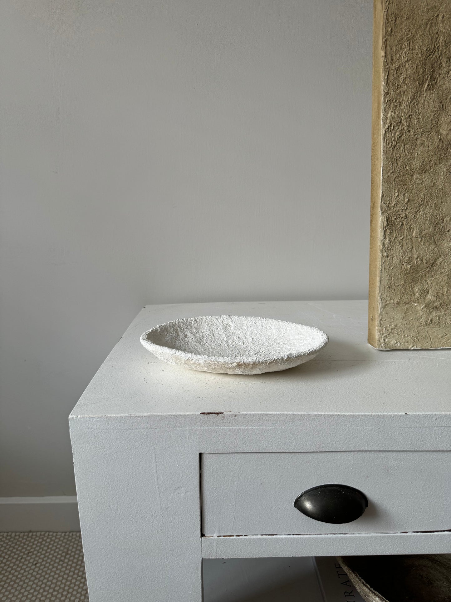 CLOUD  |  white papier mache low decorative bowl