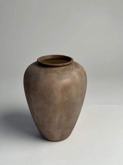 Up-cycled  |  WATERTIGHT warm beige earthy clay-like urn