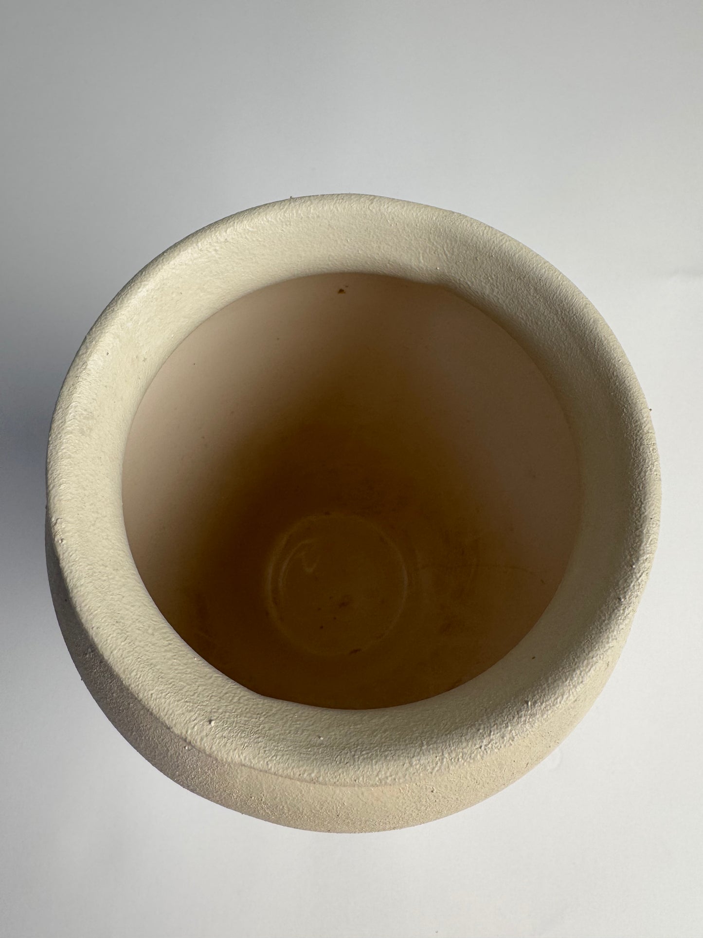 Up-cycled  |  WATERTIGHT creamy light beige classic slim urn