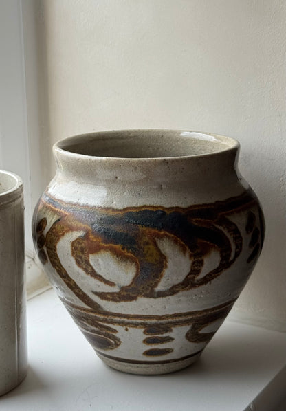 Warm Brown Pattern Tapered Pot