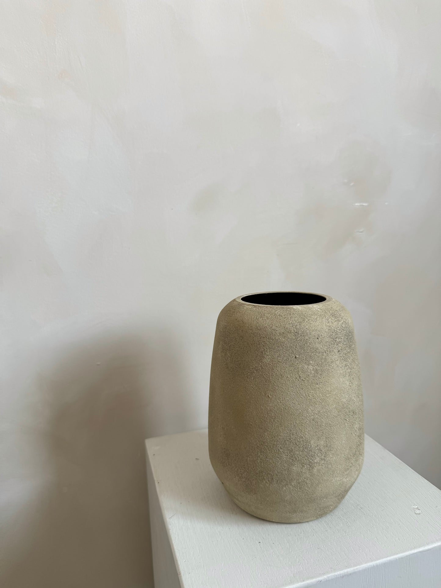 EARTH  |  warm brown square tapered vase