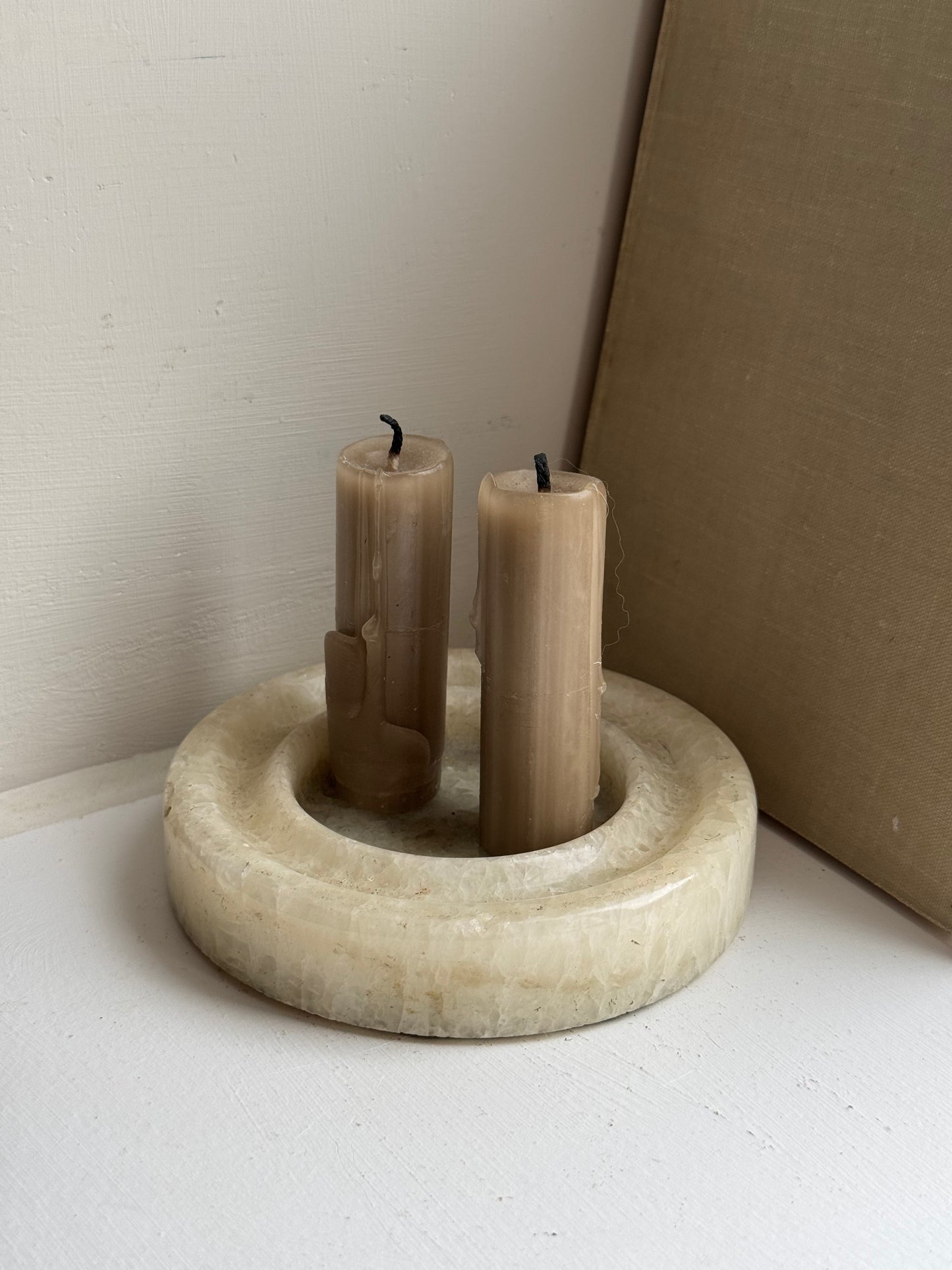 Carved Alabaster Rounded Dish