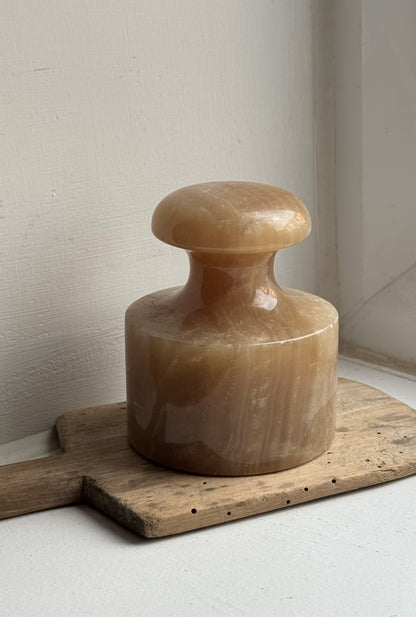 Onyx Paper Weight