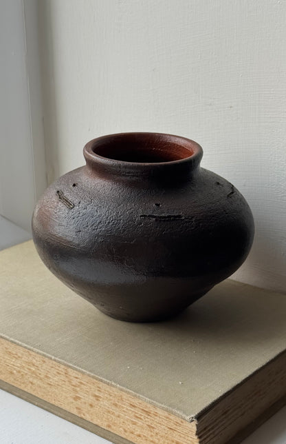 Small Deep Brown Vintage Pot