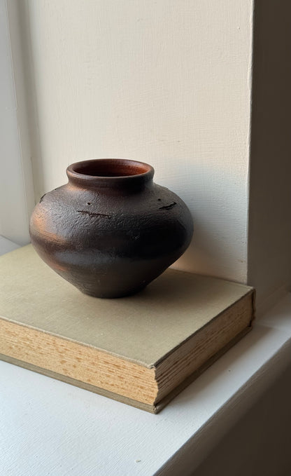 Small Deep Brown Vintage Pot
