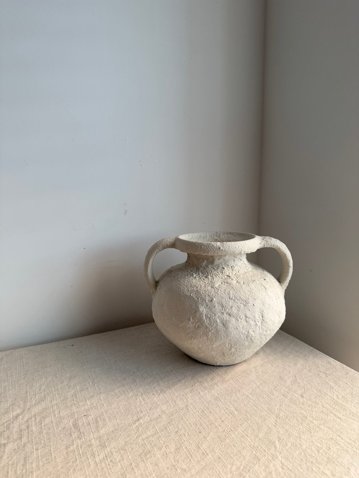 CLOUD  |  textured off-white/light beige double handled vase