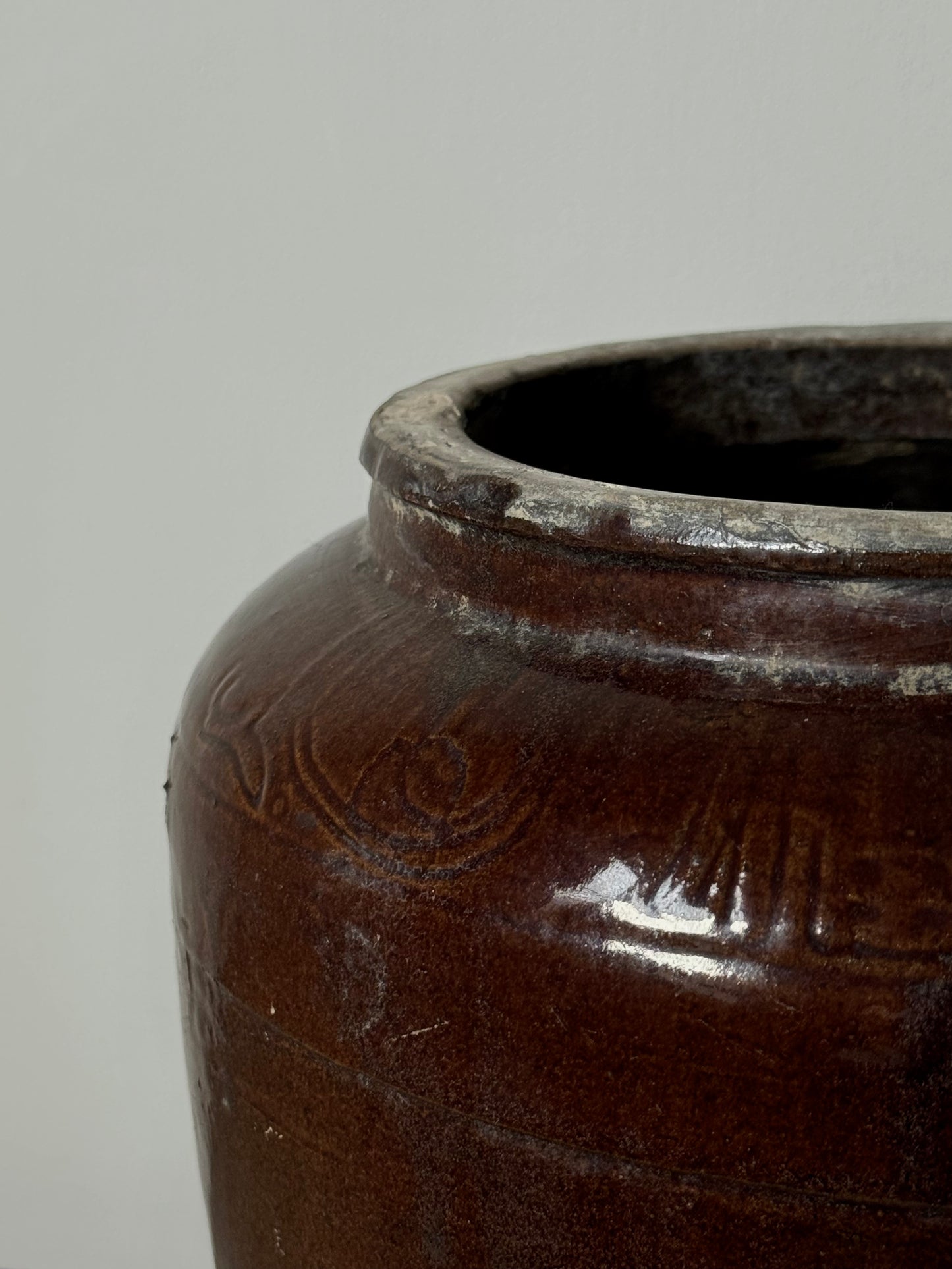 Rich Brown South Asian Pot