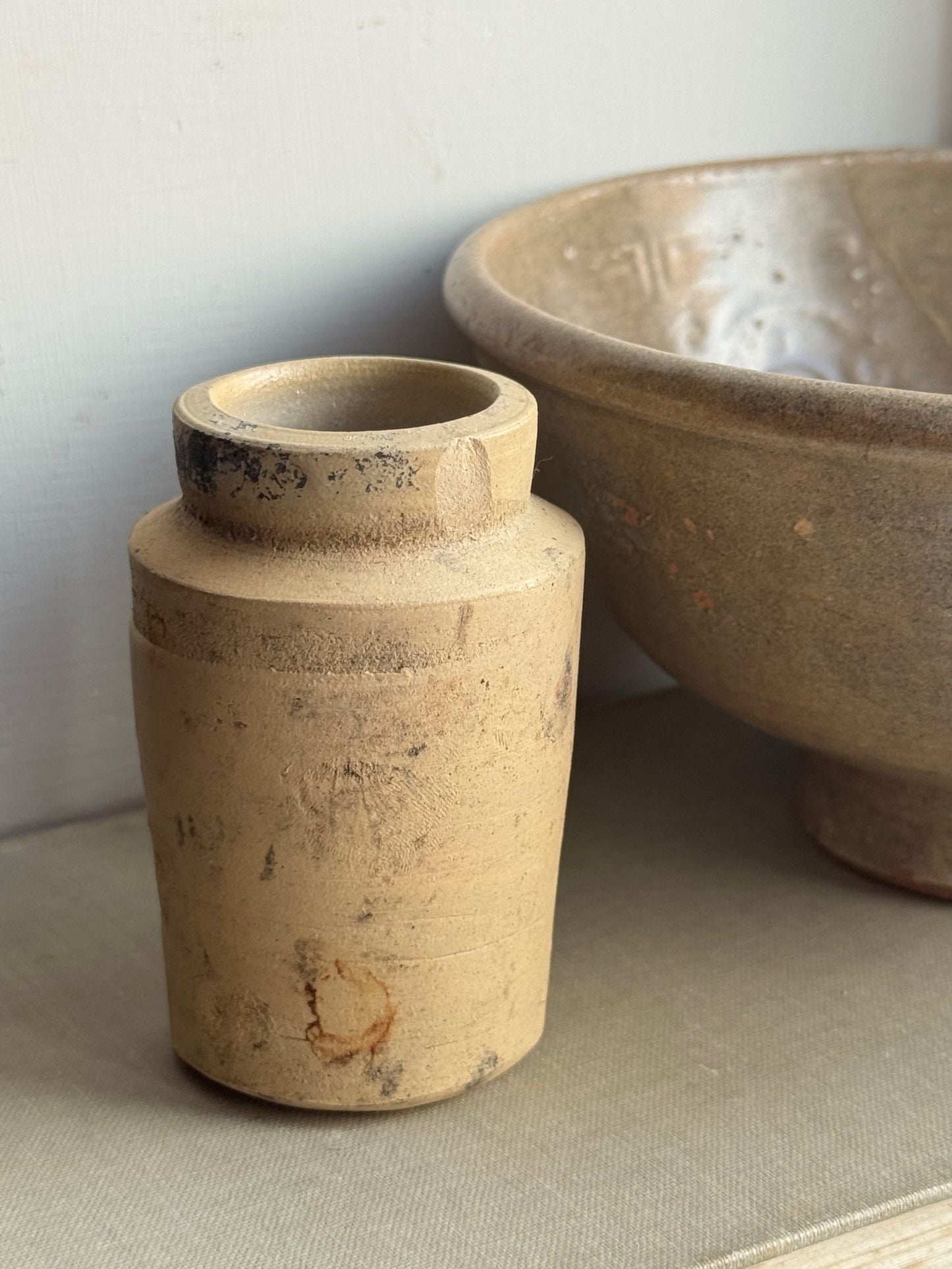 Miniature Beige Vintage Pot