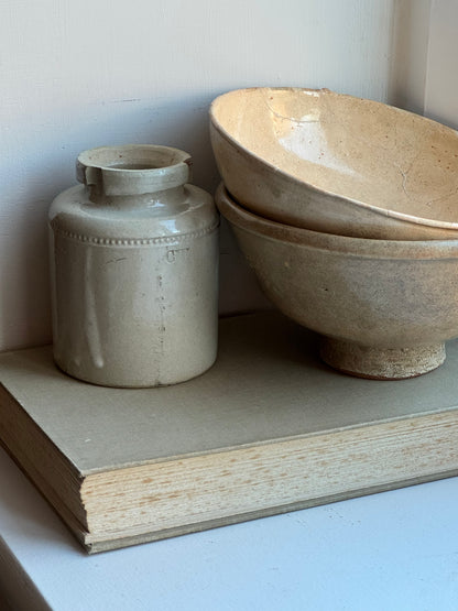 Small Greige Vintage Pot