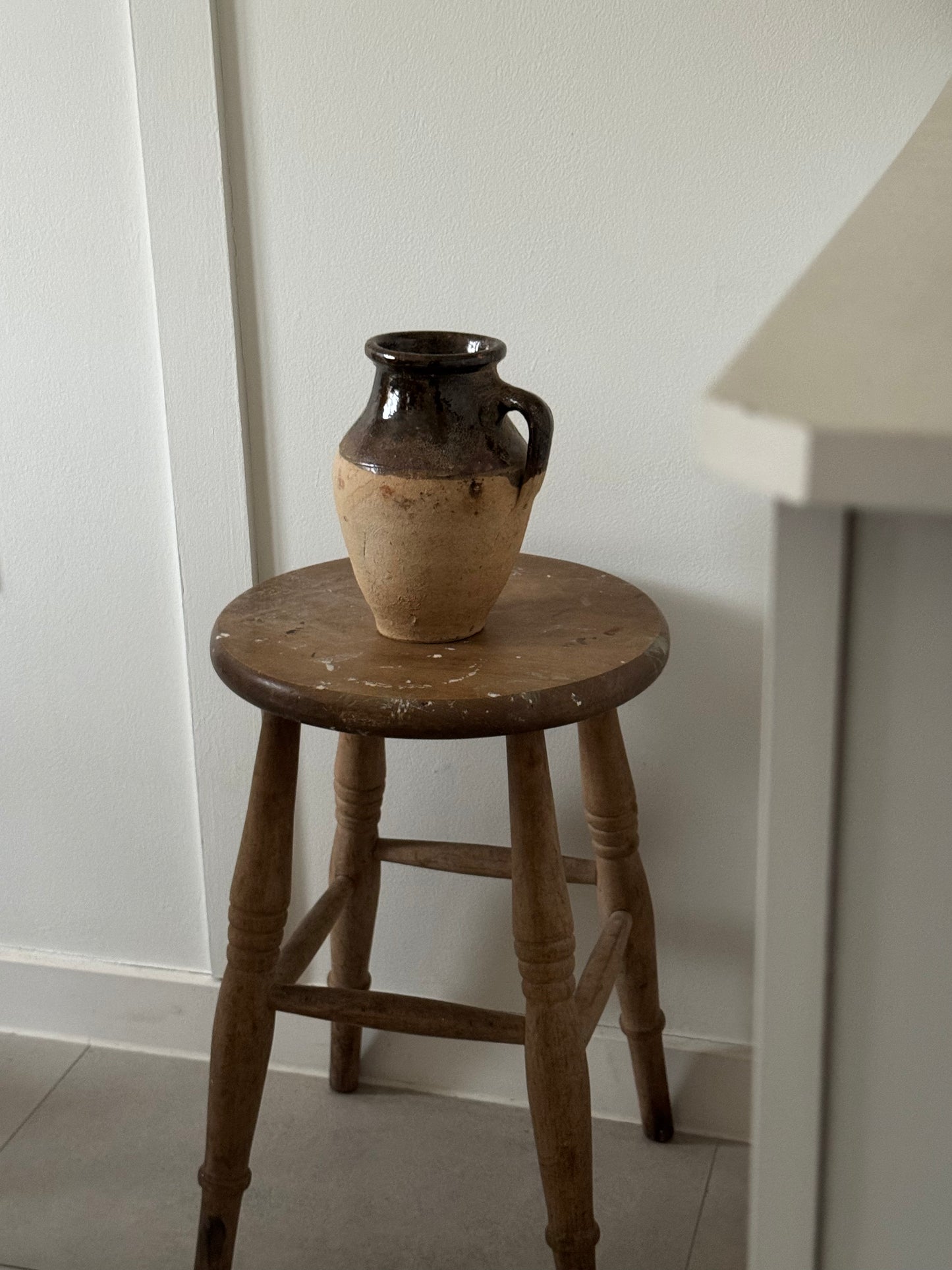 Two Toned Rich Brown Turkish Vessel