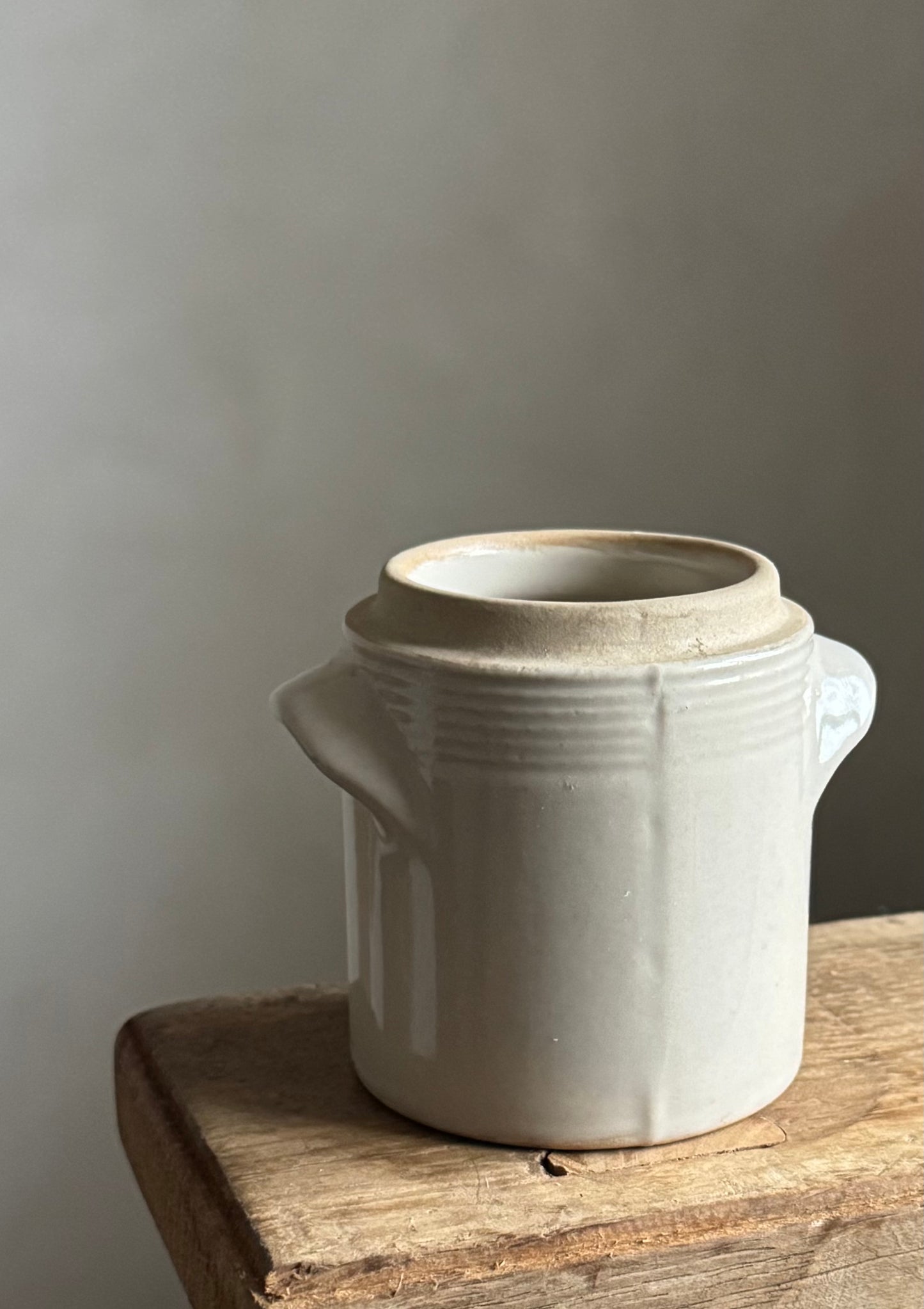 Small Cream French Cofit Pot