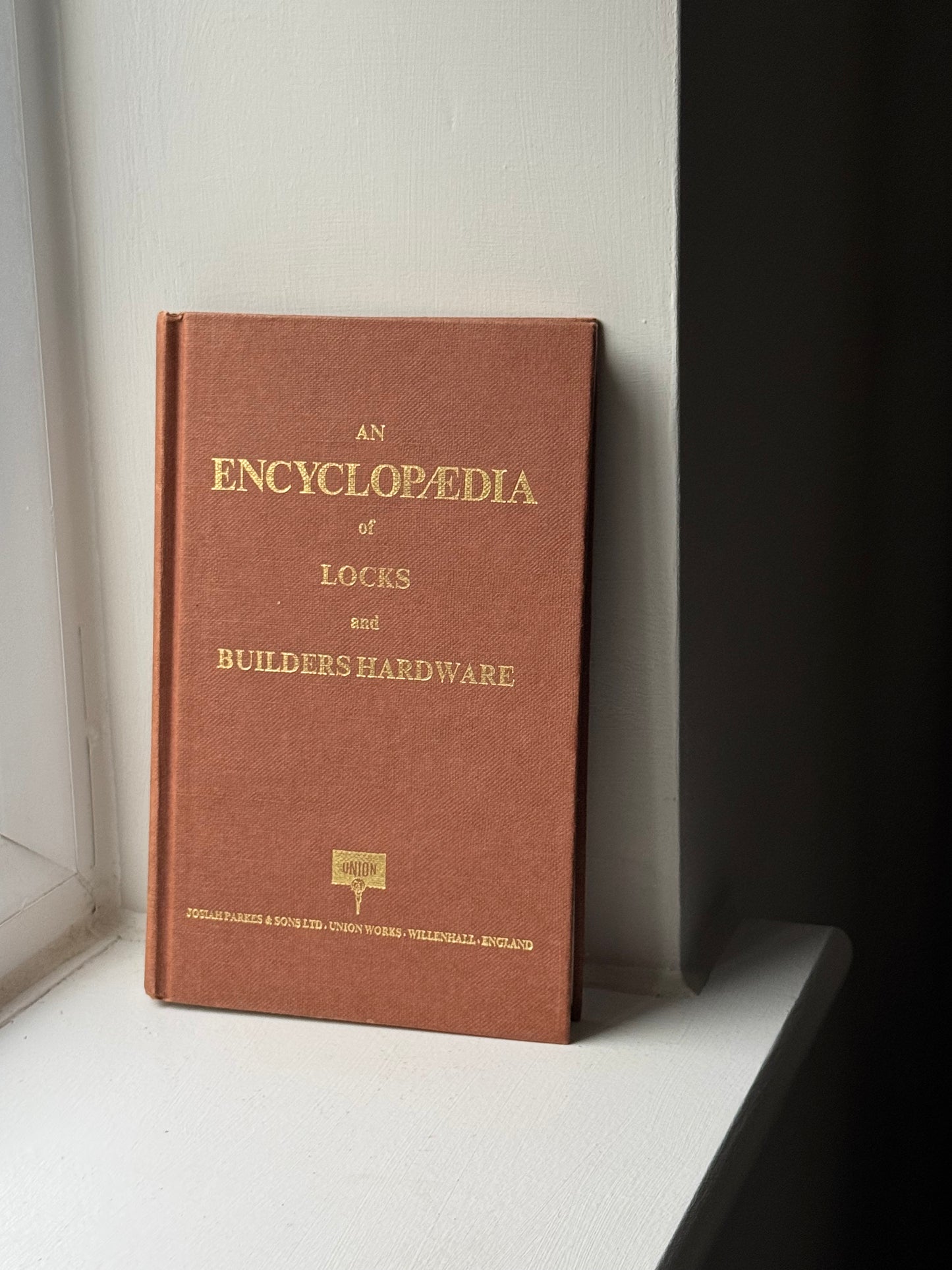 Rust Vintage Encyclopaedia Book