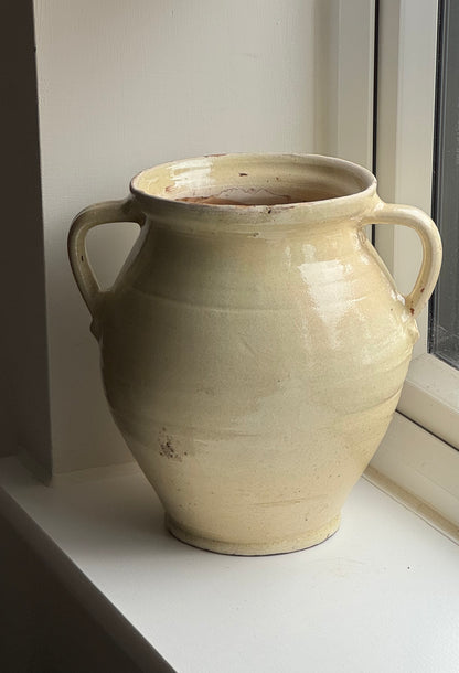 Cream/Butter Yellow Twin Handled Pot