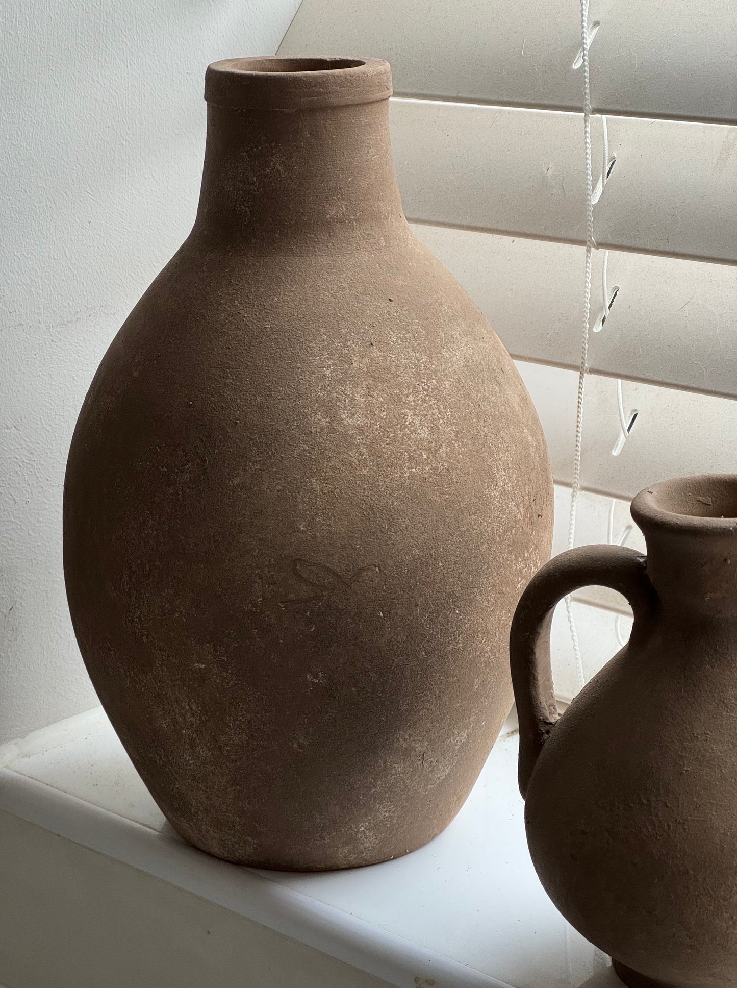 Up-cycled  |  Warm brown rounded tapered vase