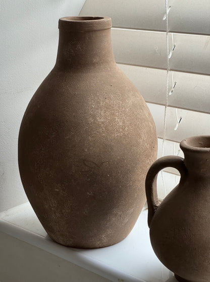 Up-cycled  |  Warm brown rounded tapered vase