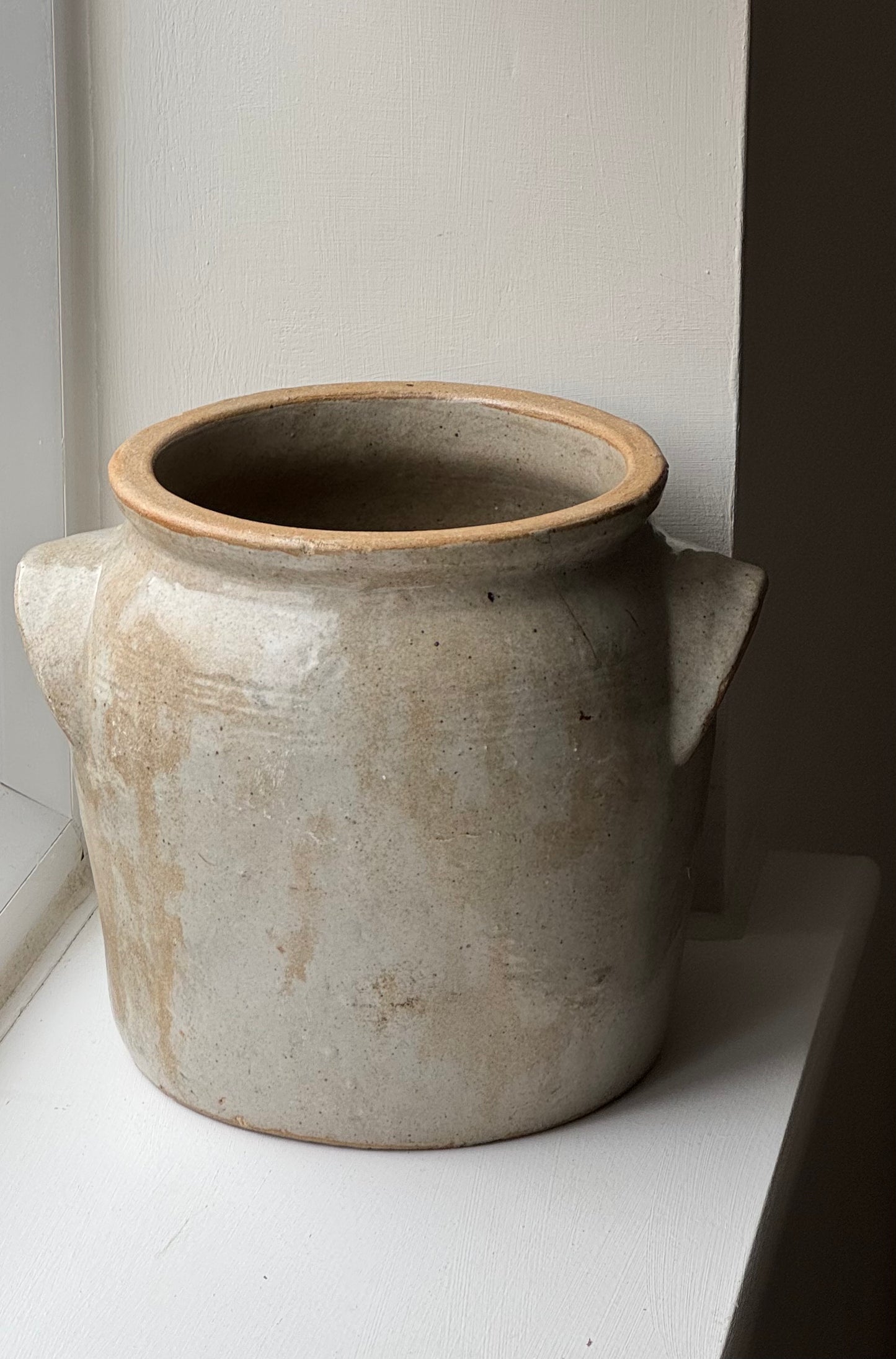 Medium Grey Mottled French Confit Pot