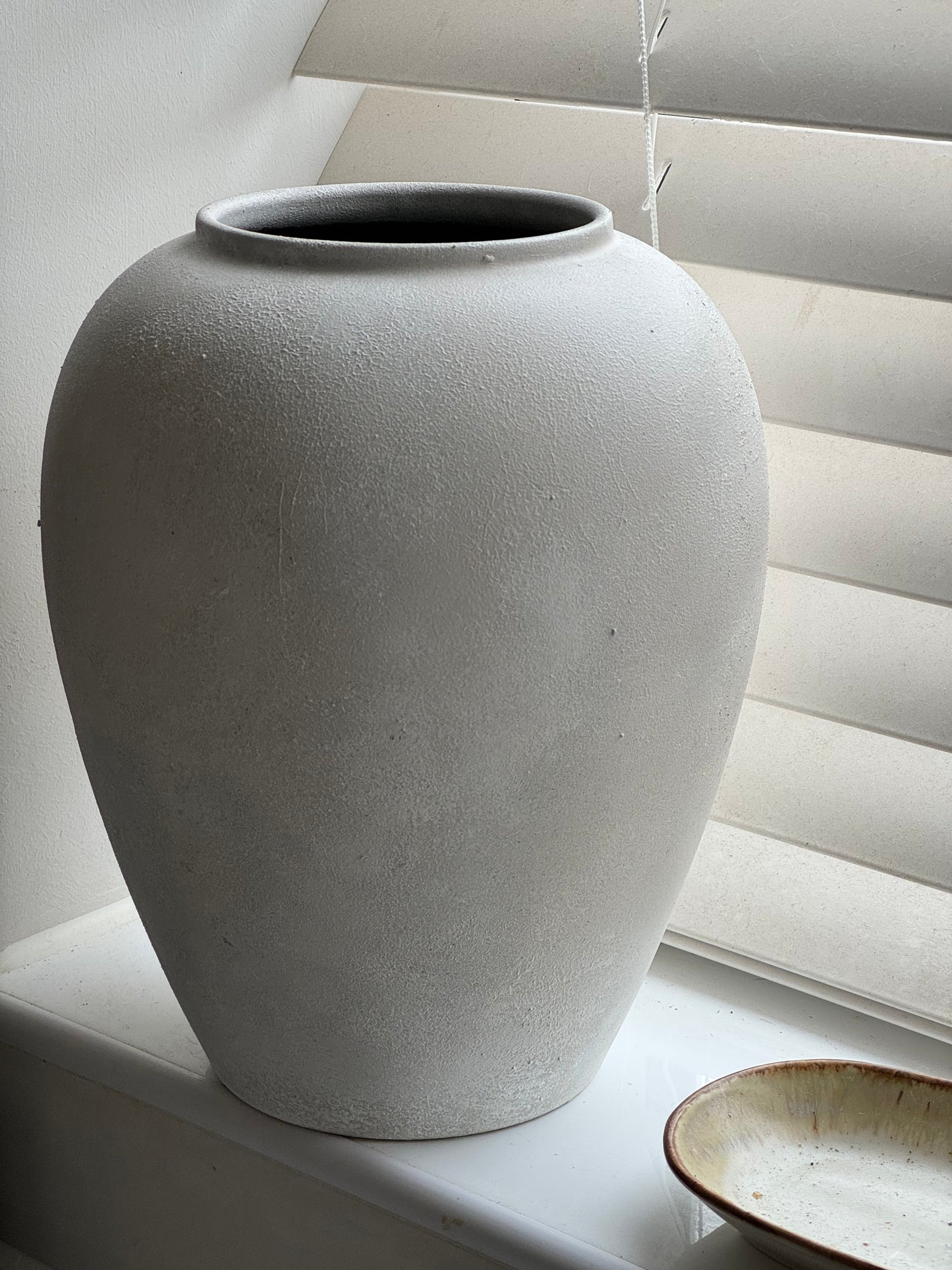 Up-cycled  |  WATERTIGHT large ivory white stone effect vase