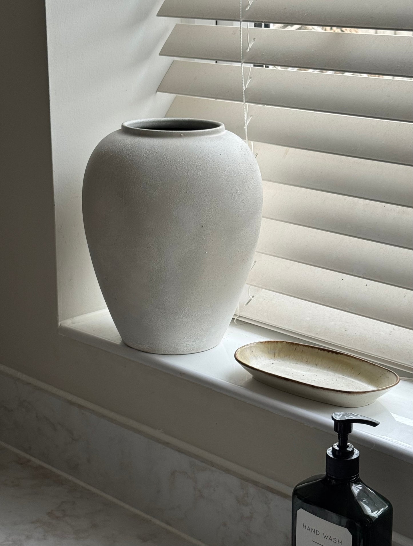 Up-cycled  |  WATERTIGHT large ivory white stone effect vase