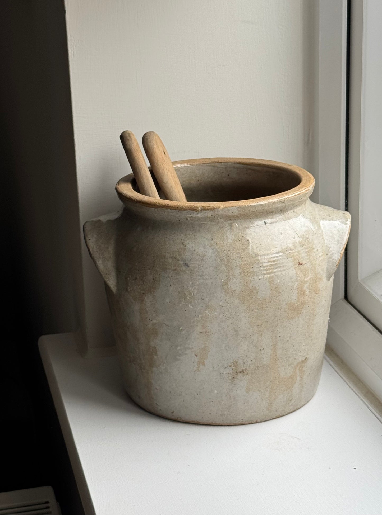 Medium Grey Mottled French Confit Pot