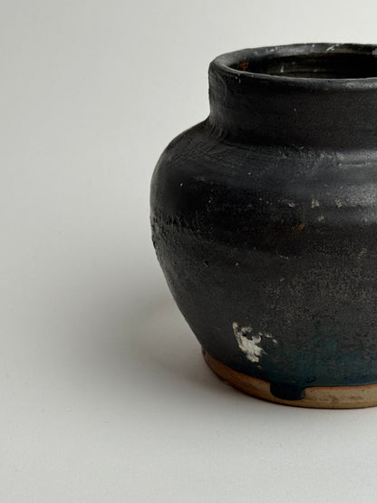 Charcoal Rounded Pots