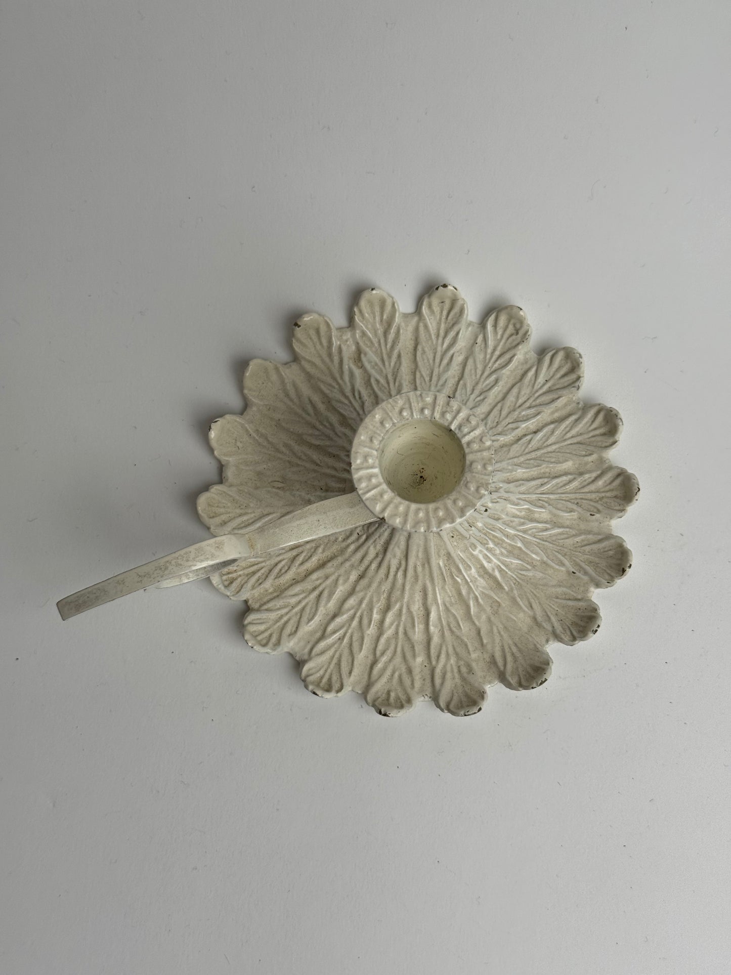 Ivory Scalloped Candle Holder