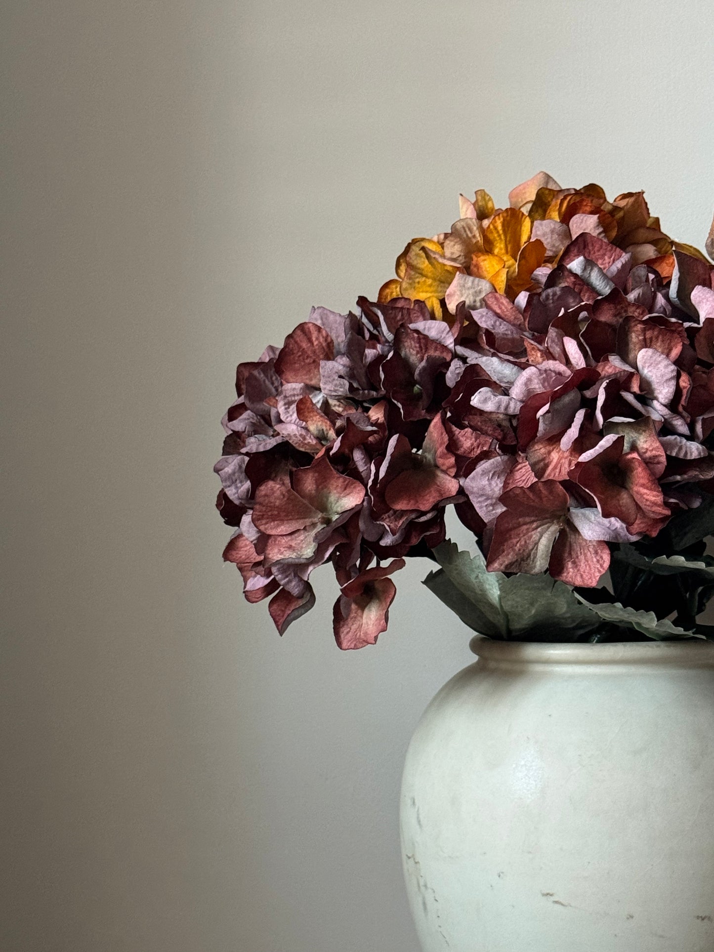 Faux Dried Hydrangea Stem