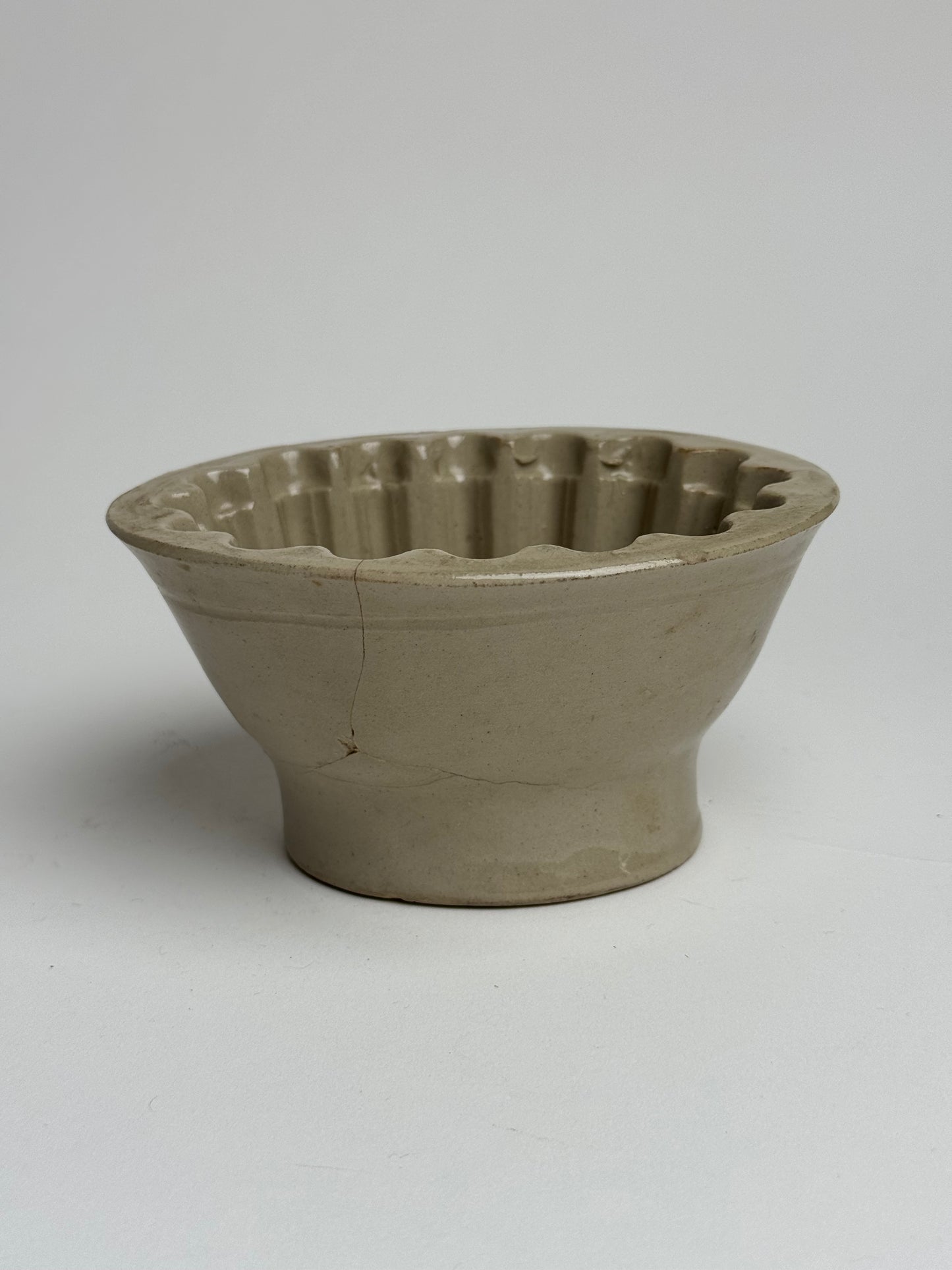 Small Vintage Jelly Mould