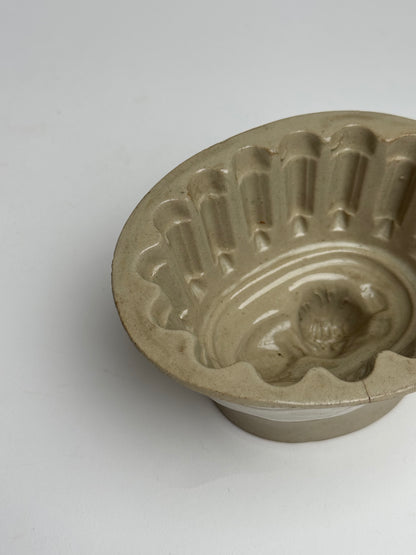 Small Vintage Jelly Mould