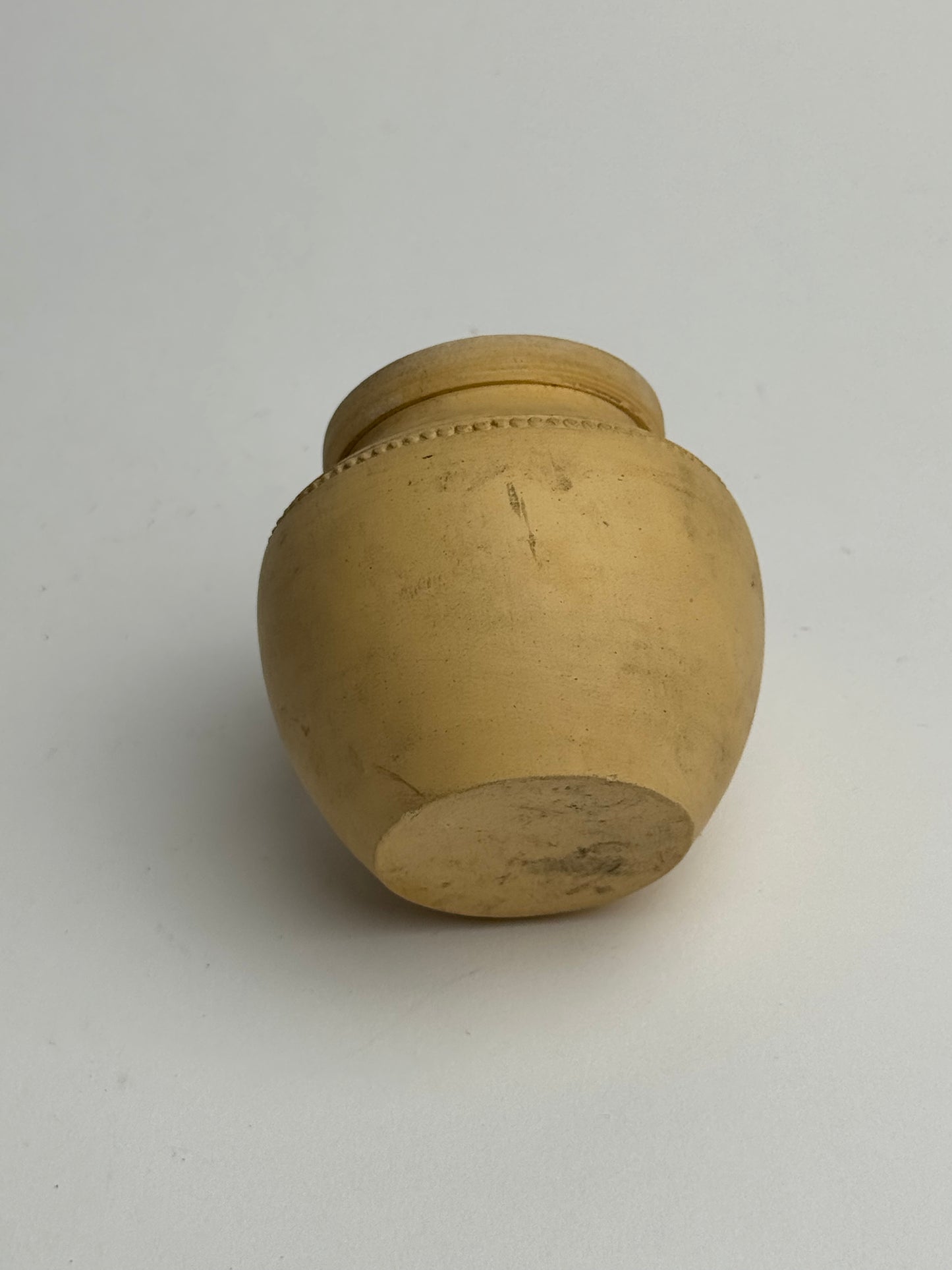 Small Rounded Beaded Vintage Pot
