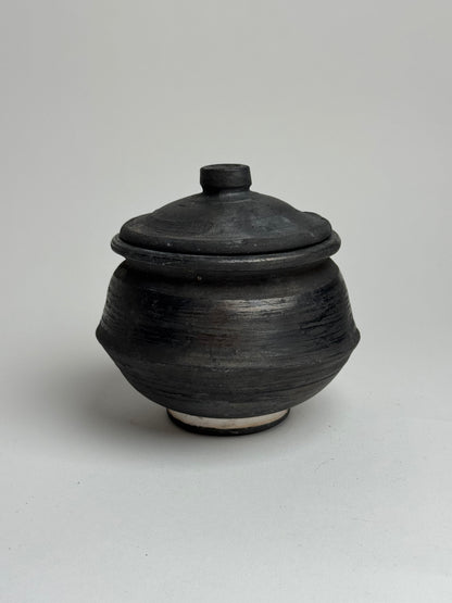 Charcoal Rounded Pots