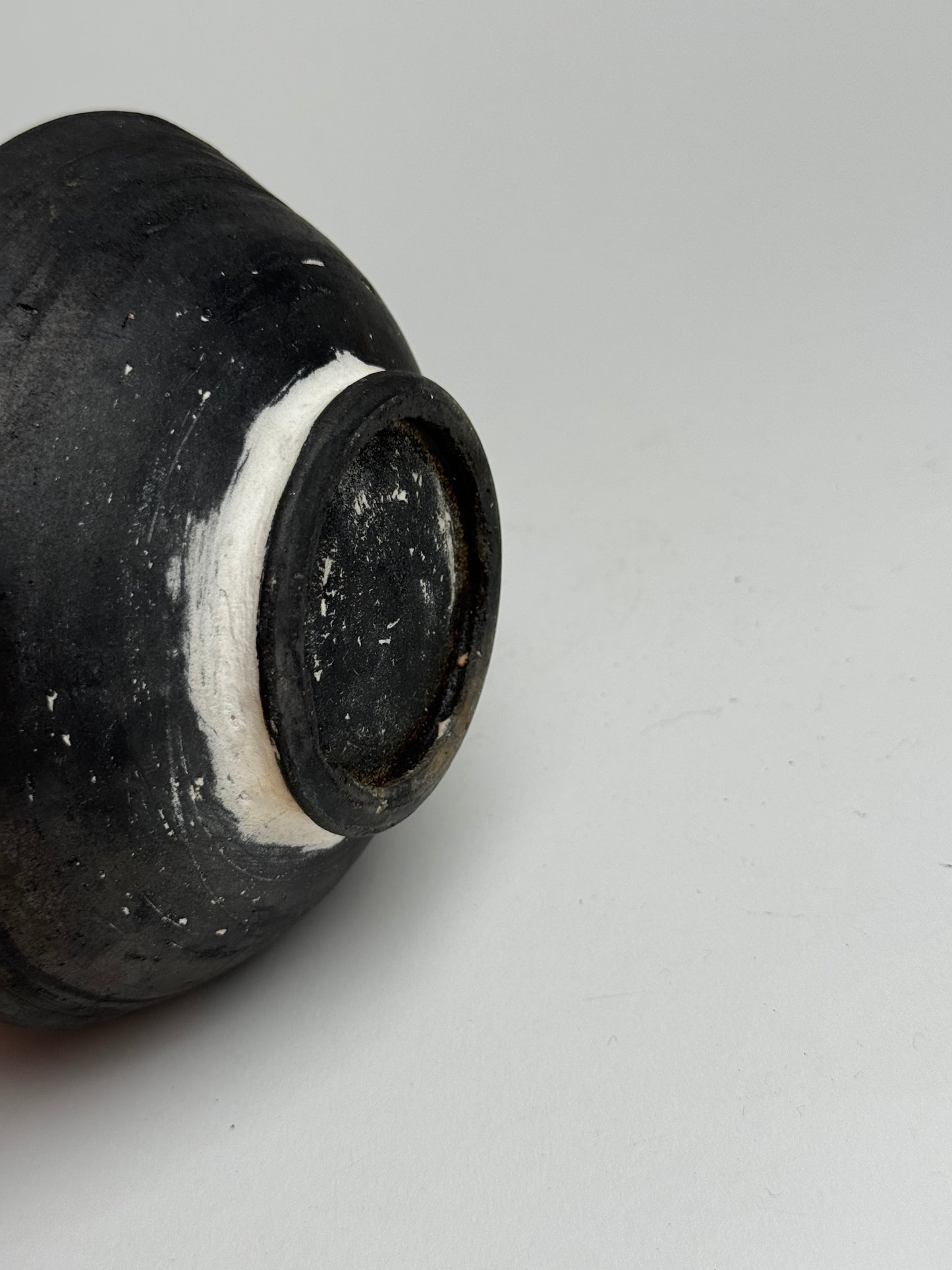 Charcoal Rounded Pots