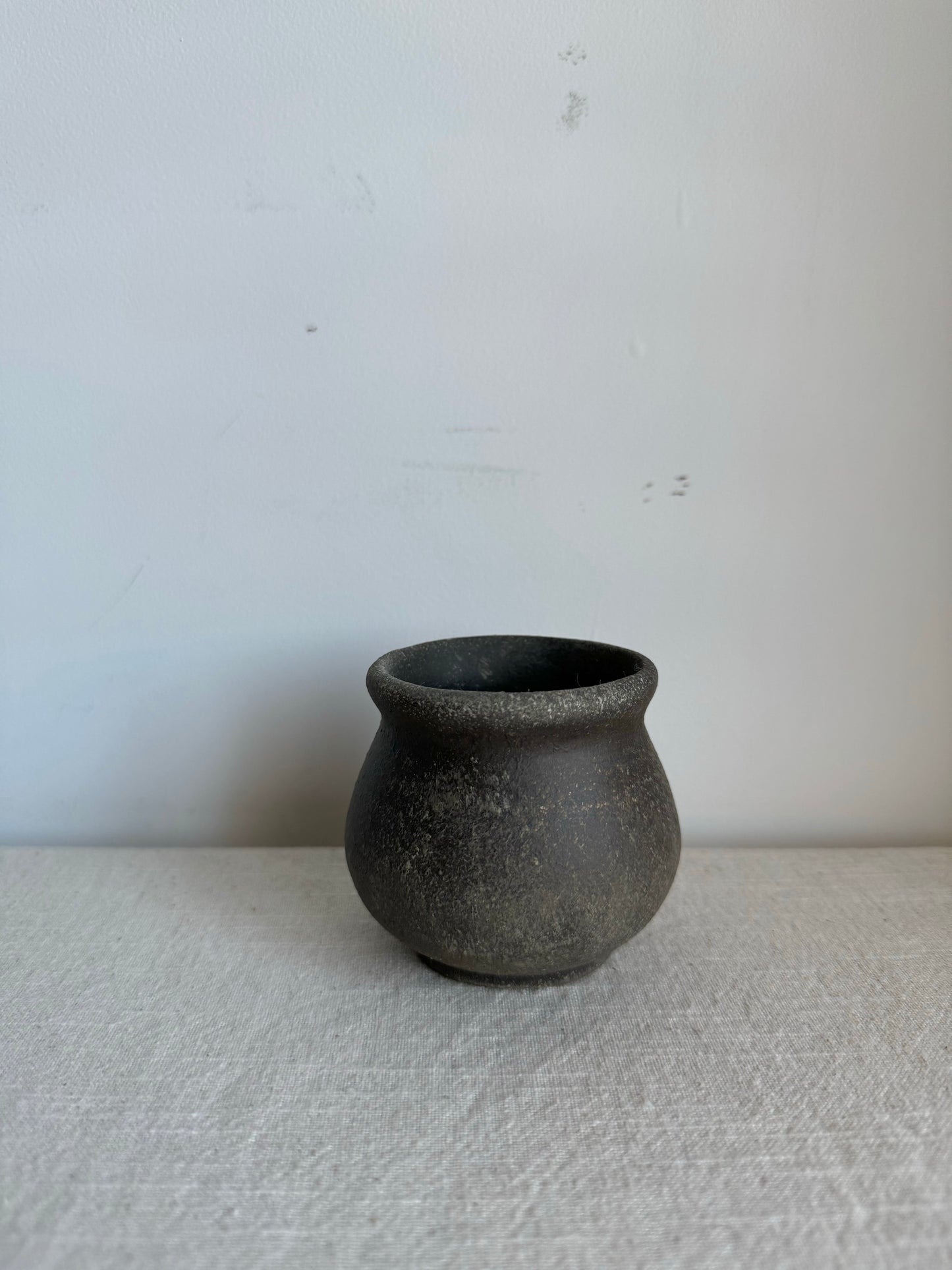 EARTH  |  small earthy brown decorative pot