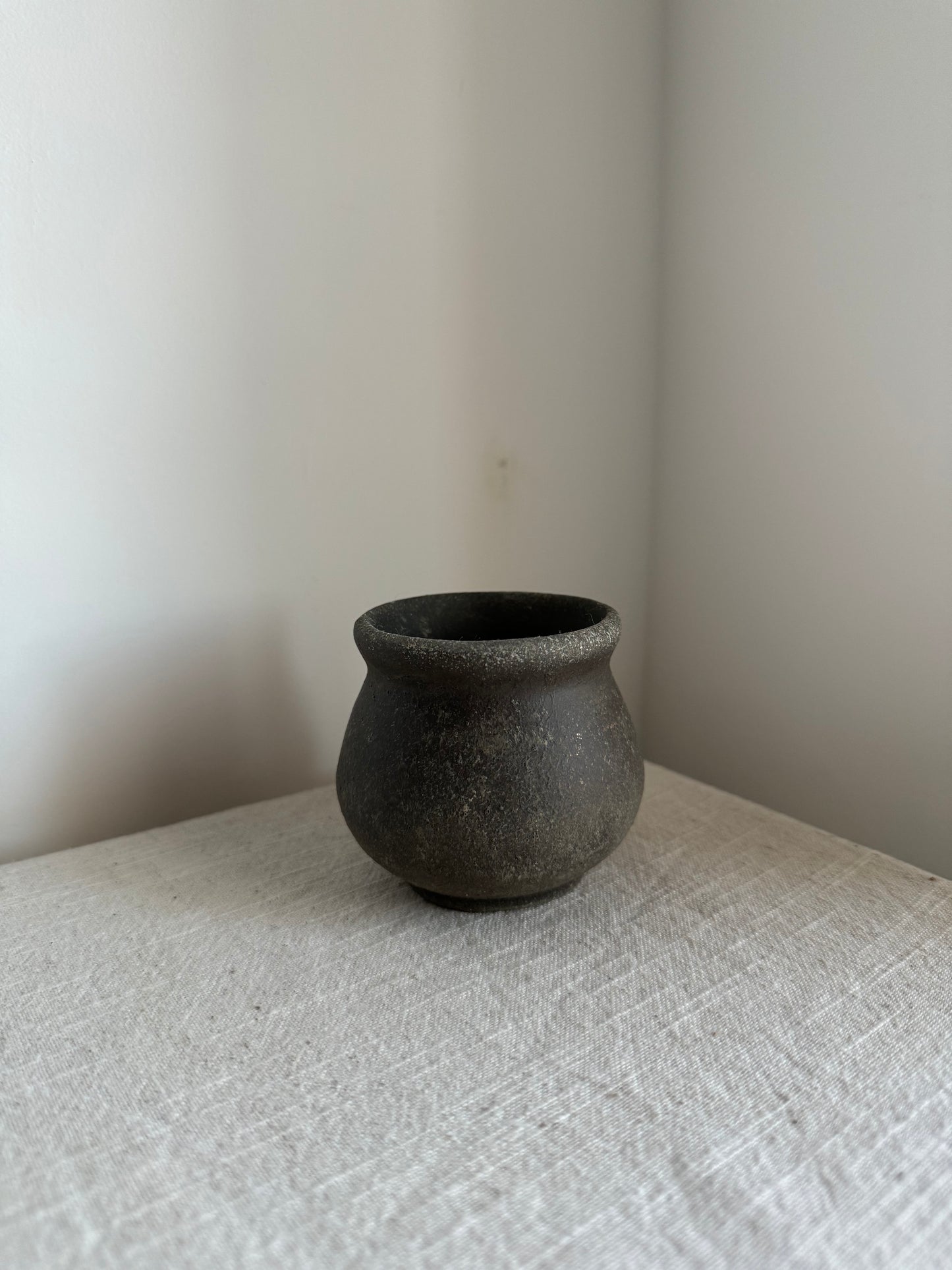 EARTH  |  small earthy brown decorative pot