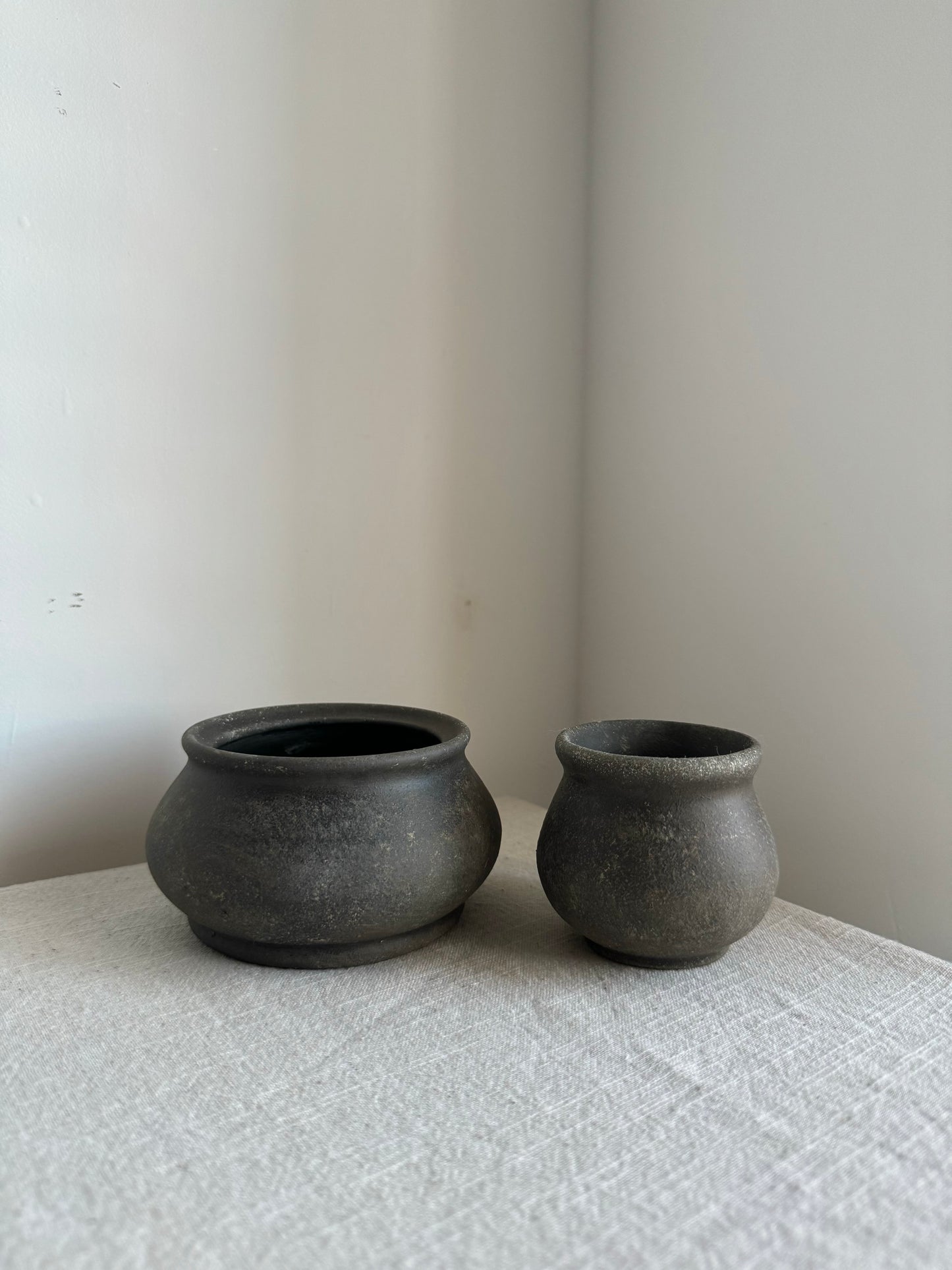 EARTH  |  small earthy brown decorative pot