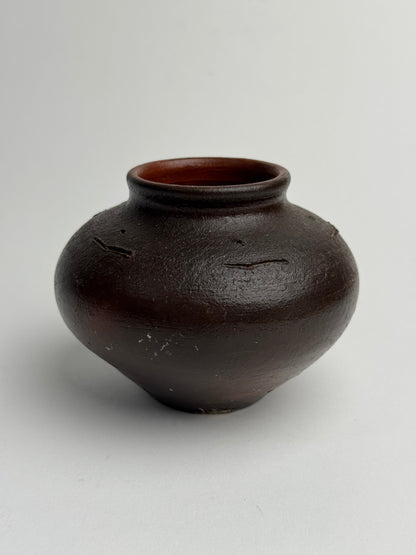 Small Deep Brown Vintage Pot